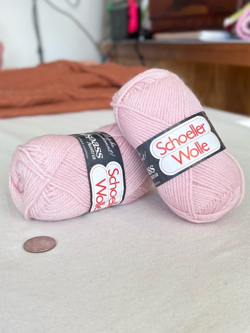 vtg austrian wool dk baby pink yarn- 2 skeins = 100g nwt deadstock